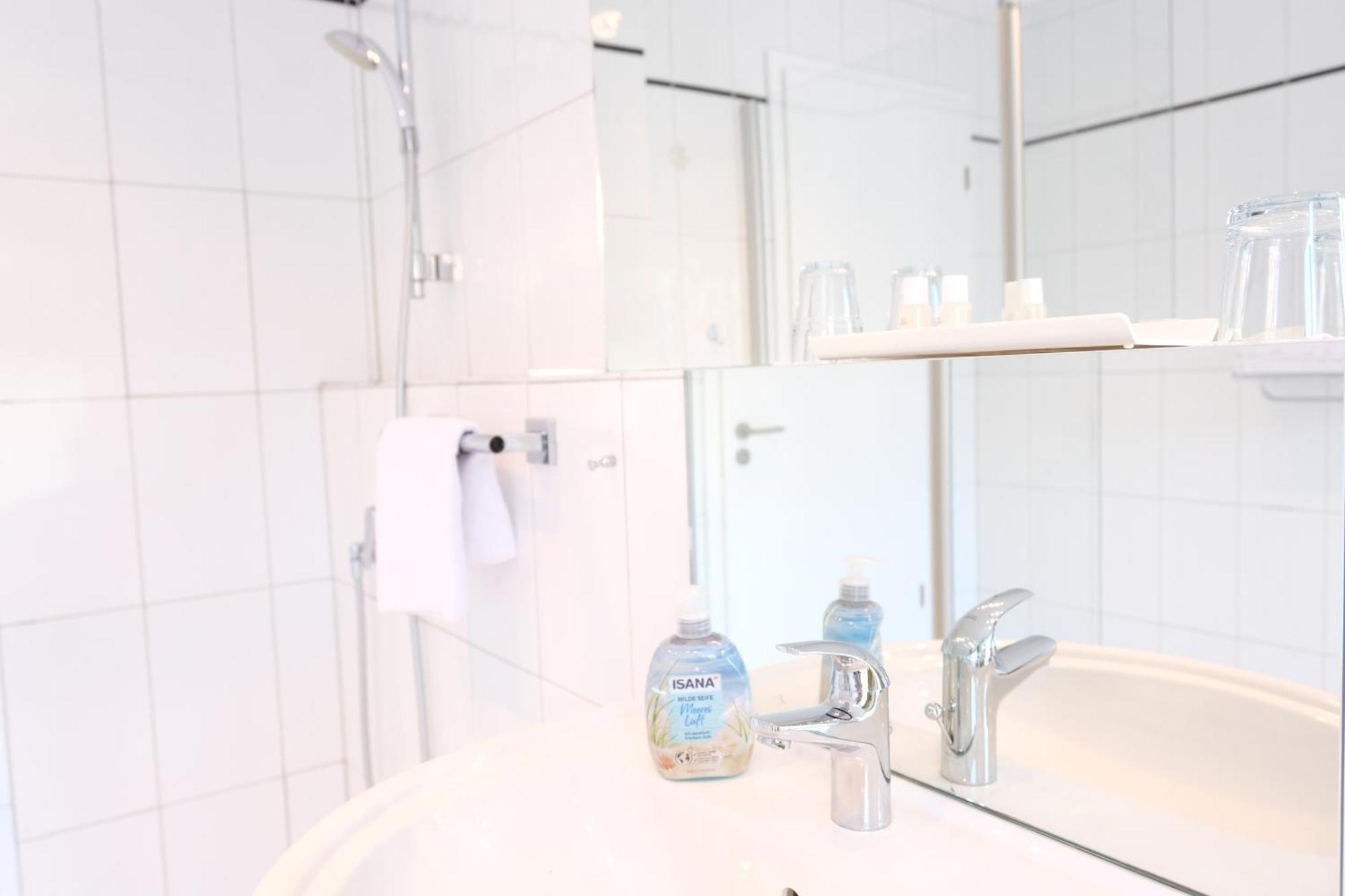 Vivotel Niederrhein Voerde Ngoại thất bức ảnh